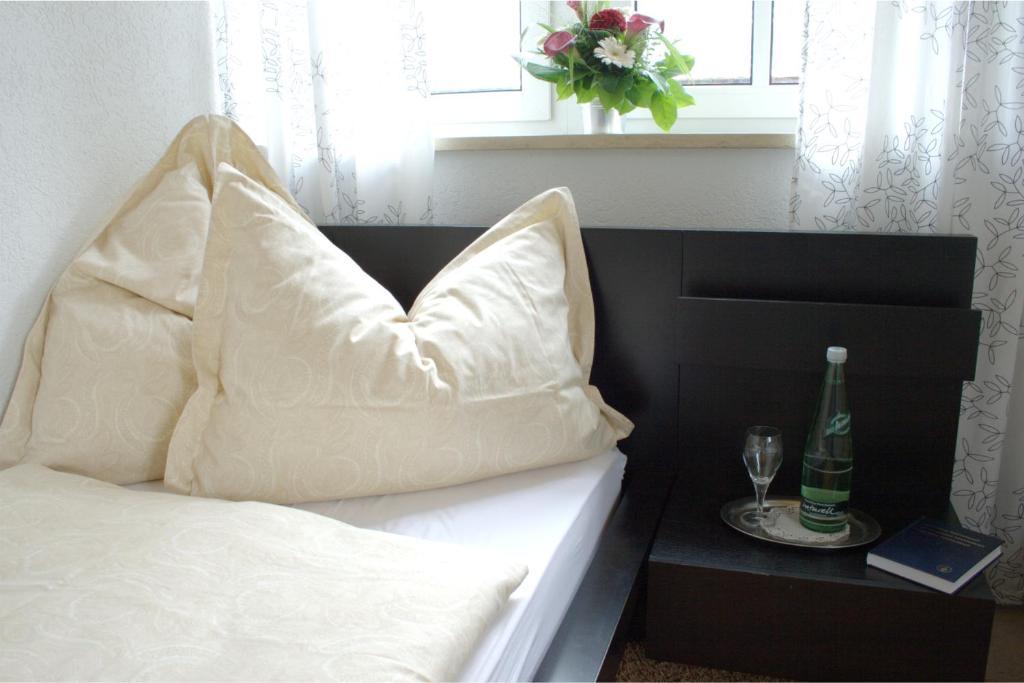 Landhotel Rangau Gasthof & Brennerei Markt Erlbach Bilik gambar