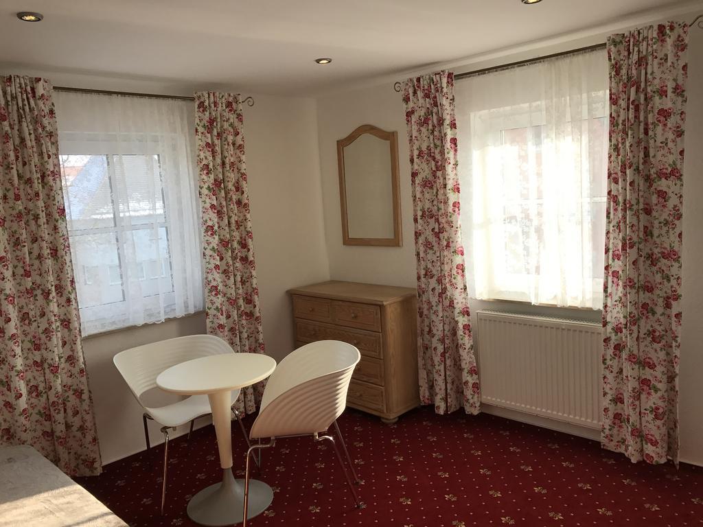 Landhotel Rangau Gasthof & Brennerei Markt Erlbach Luaran gambar