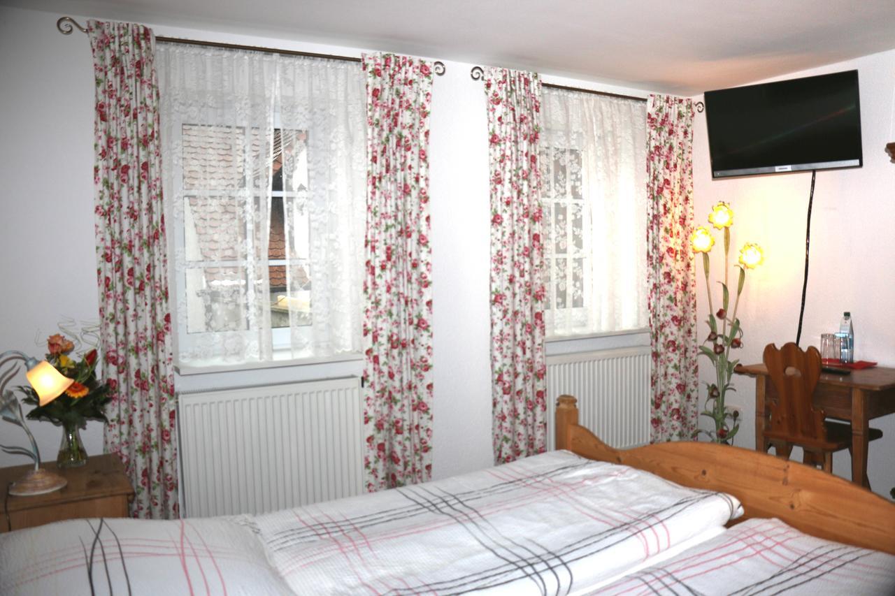 Landhotel Rangau Gasthof & Brennerei Markt Erlbach Luaran gambar
